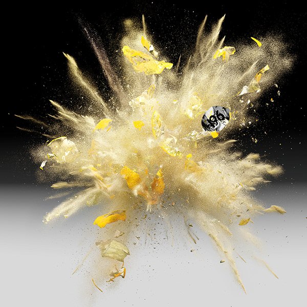 Burst — Suntory, art direction, cgi by Mathieu Missiaen